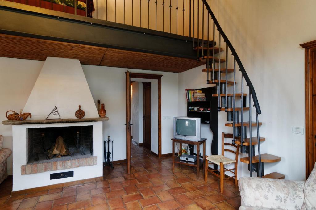 Le 7 Camicie Aparthotel Castelnuovo dellʼAbate