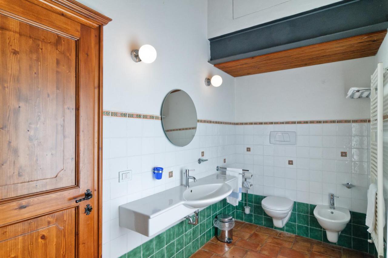 Le 7 Camicie Aparthotel 3*